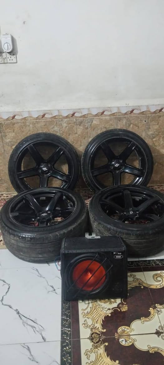 السلام عليكم ويل جارجر حجم ٢٠ نجمه خسفه قويه التفاصيل انتصال ***********
