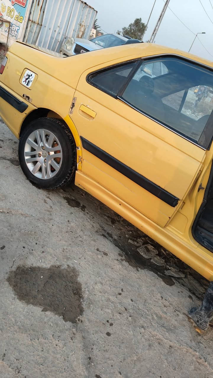 السلام عليكم بيجو بارص 2015 رقم الماني 🚨   للبيع سنويه  ضايعه مطلعين كتاب بيهه هيه غرامات مصفره سعره 25 للتوااصل ***********
