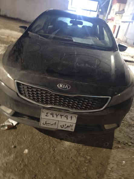السلام عليكم 
كيا فورتي 2017
رقم اربيل هزه وفحص وسنويه كلو جديد 
فول 
 ستيرن 
نضام تحكم 
كروز سرعه وتحكمات ستيرن لاقطه 

طخم تاير جديد 
بيها البوند فقط صبغ بدون داخل بدون صيغ 
العنوان موصل الجانب الايمن 
رقم لهاتف ***********
ابيع مقدمه 80 وابلشهر 4 سعر الكلي 160 وشرط التحويل
