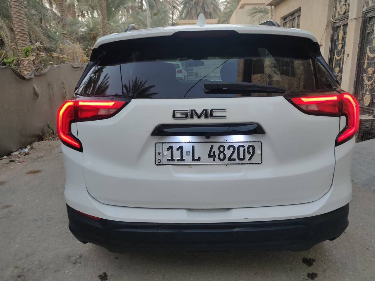 للبيع او المراوس بجيب 18 وفوق
جمسي تيران موديل 23 حادث خلفي تبديل باب الصندوق وصبغ نص جاملغ خلفي فقط بدون ايرباك رقم بغداد بأسمي 
***********
