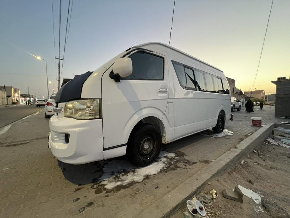 سلام عليكم جنبي للبيع ٢٠١٤ سنويه لل٢٨
كفاله عامه فقط بيه بارد بل باب الصدر والباقي كفاله ضربه صبغ تبديل جاهزه السياره تخم تاير مكينه كير اكسن كفاله تبريد شغال يخبل ادامه كامله سلف دينمو منضمه بانزين كله جديده سياره جاهزه كبل للشغل ما تصرف عليه الف سعر ١٤٥
مكان السياره بصره
اي ستفسار اتصال 
***********
