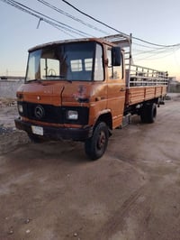 للبيع مرسيدس أخرس مكينه جديد تايرات جديد كير ابو جوزه  اكسن دب  شاصي ر...