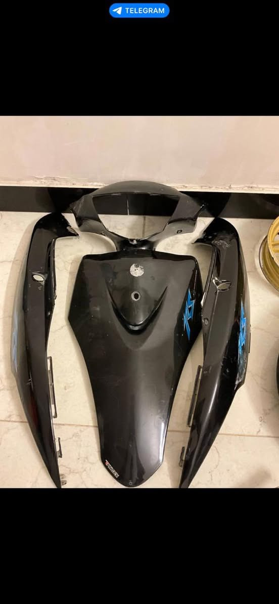 سلام عليكم غراض للبيع قيم واخذ راديتر ١٢٠ عام كفرات ماكس عدلة ستيرن وركبه ١٤٠ عام سكنس ثعلب عضمة مال سكليتر ١٤٠ عام خطين بولبرنات 
مكاني بغداد غزاليه 
واتساب ***********
