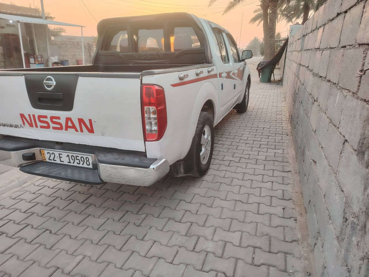 السلام عليكم نيفارا ١٣ كير اوتوماتيك سنويه وهزه جديده تريد وكاله تريد تحويل السعر ١١٢ العنوان اللطيفية تليفون *********** كورك*********** السونار مرفق بالصوره
