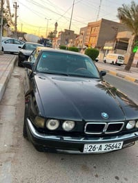 بي ام ٧٣٥ • ١٩٩٢ • ٦ سلندر ٣٥٠٠