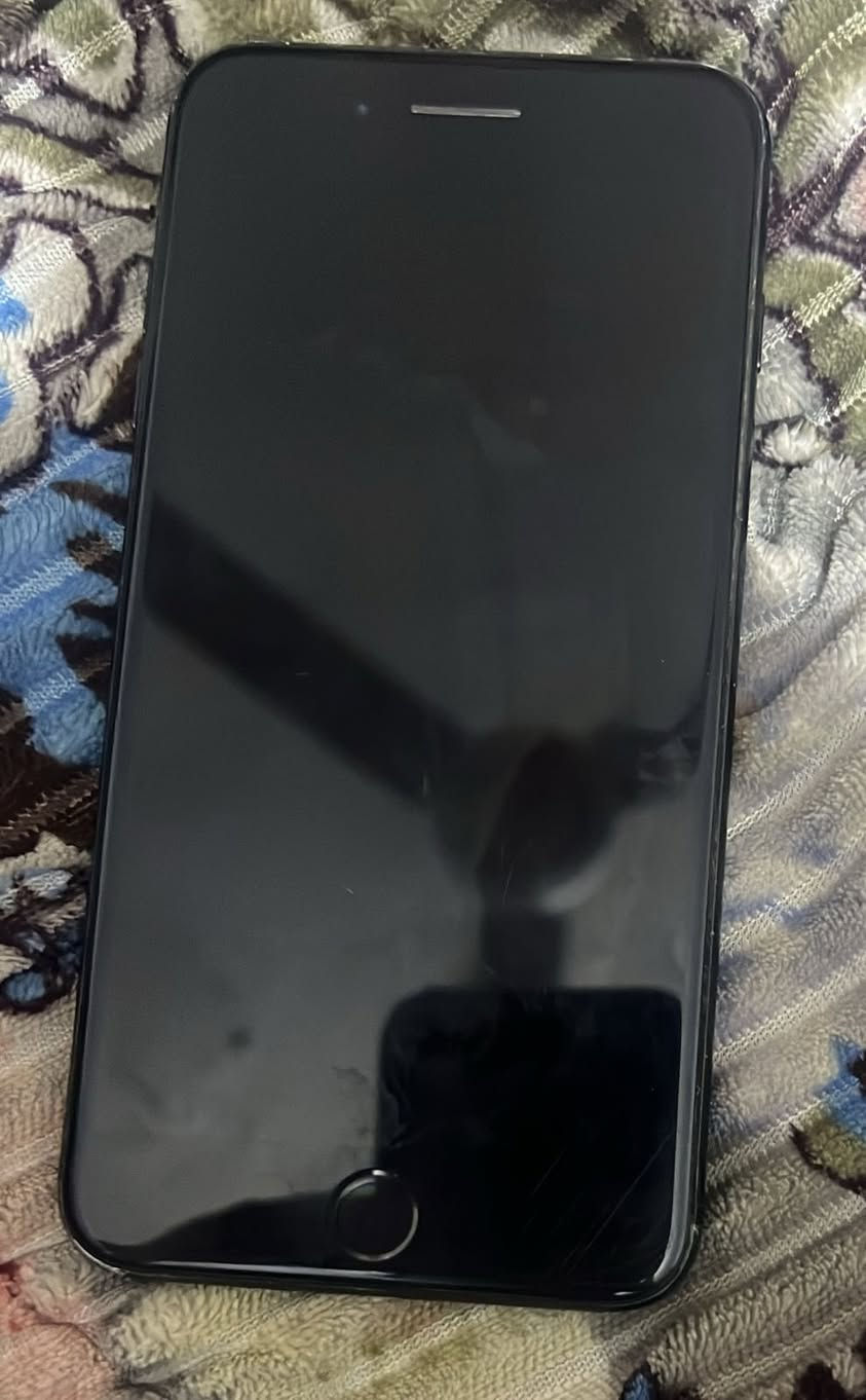 سلام عليكم موبايل للبيع 
ايفون 7بلص ذاكره 256
بطاريته ب ثمانين الي يشتري يراسلني


**إذا كنت صاحب هذا الإعلان وتريد حذفه لأي سبب، رجاءا أرسل رسالة إلى الدعم الفني**