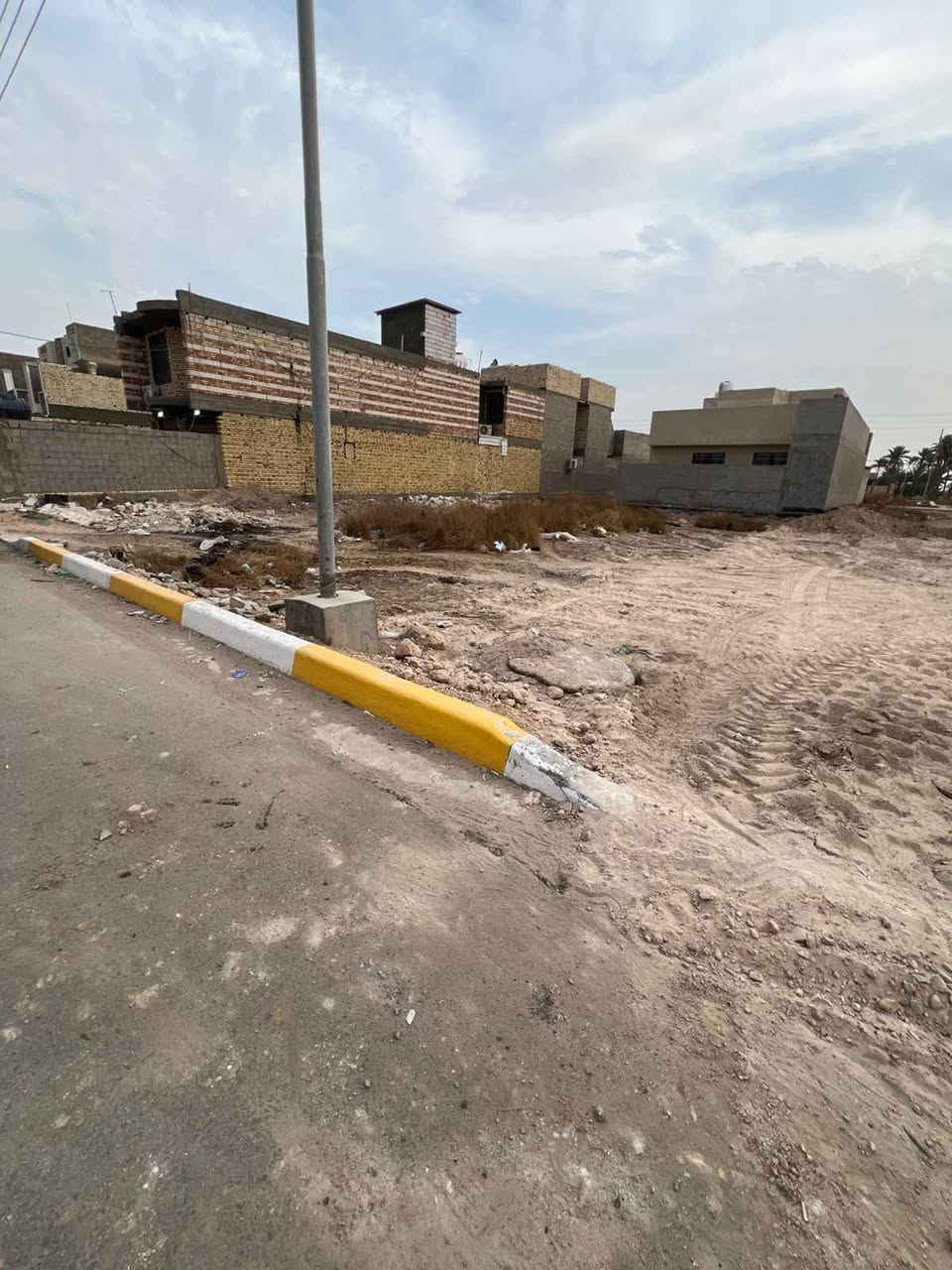 قطعه للبيع مساحة 360م طوريج الخيرات مركز الناحيه قرب المستوصف  رقم القطعه ٥/٤٤٧ مقاطعه ٧٧
للاستفسار
*********** كربلاء, العراق
