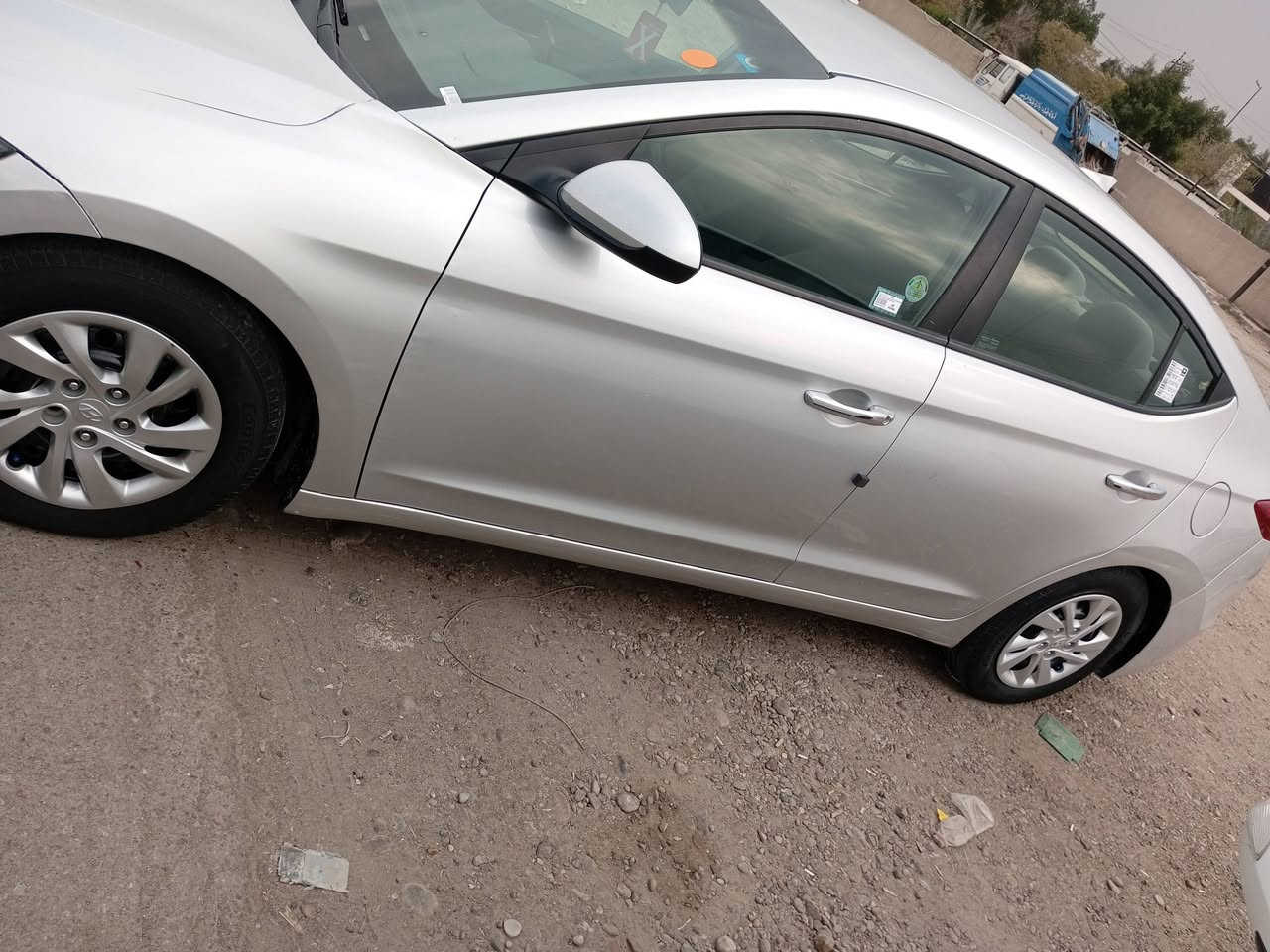 السلام عليكم للبيع النترا موديل 2017 كير AT مكينه 2000دوش كير مكينه خير من الله السياره وارد امريكي ليبل واحد بيها 5 قطع صبغ  توحيد لون السياره مال جناي مابيها نقص السعر122 وبيها مجال *********** العنوان بغداد حي الجهاد
