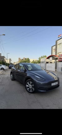 تسلا y 2023  لونك رينج  داخل ابيض  حادث قطعتين جاملغ خلفي عكس السايق و...