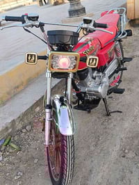 سونك عنكبوت • 5 كير • محرك 200+