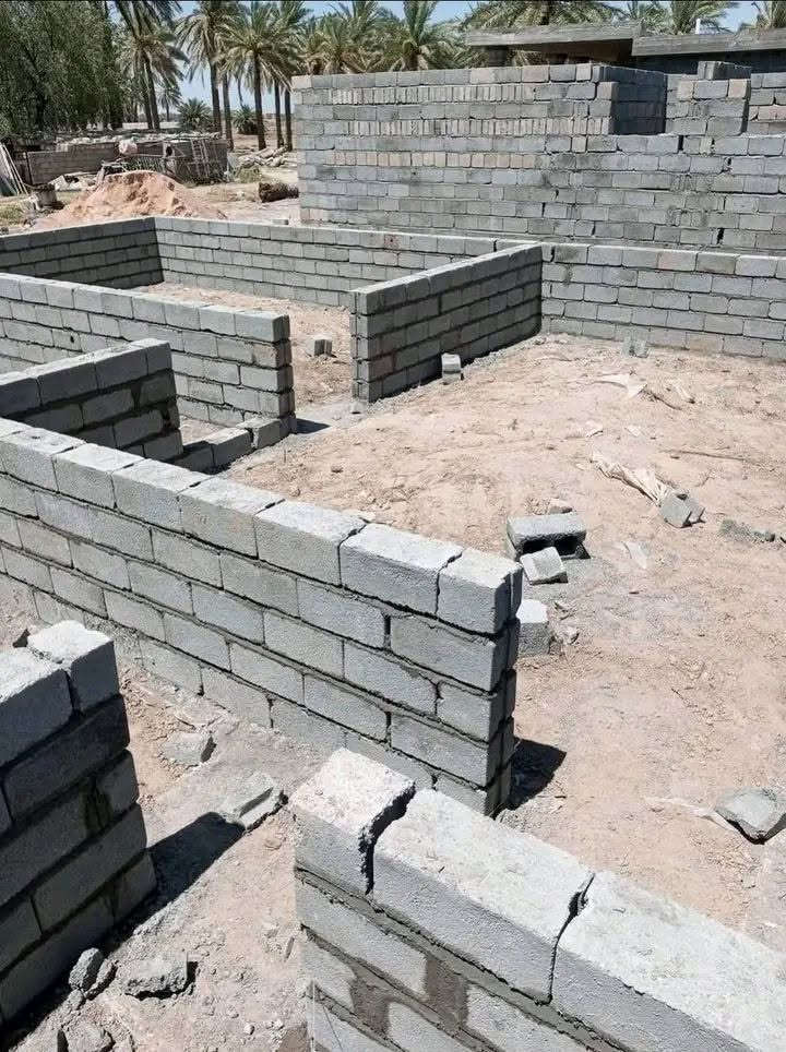 السلام عليكم اخوان اني خلفه بناء متفرغ حالين والعده شغل يراسلني أو يتصل على الرقم ***********
