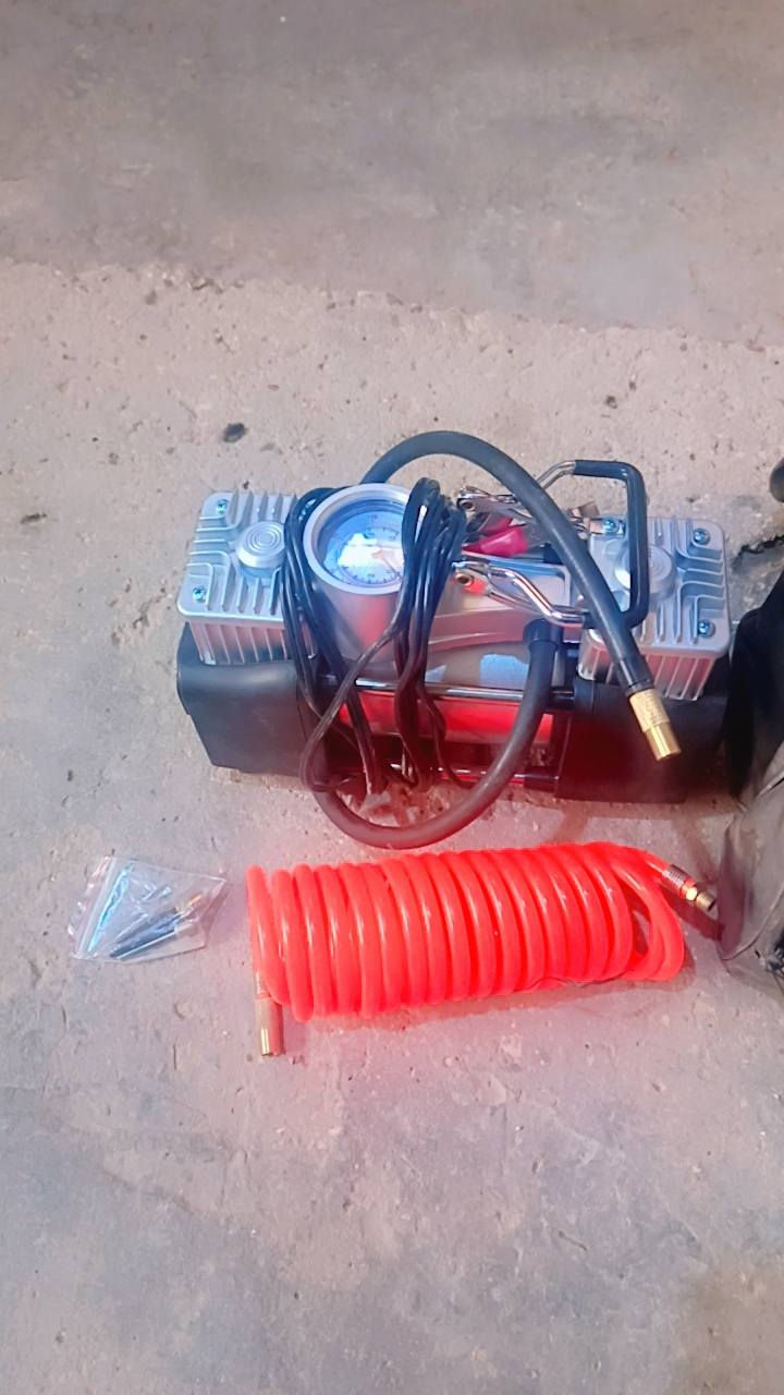 اسلام عليكم اخوان
للبيع منفاخ مال تايرات اصلي جديد جديد
أبوالكيج وياه غراضه صونده تطواله وجنطه مكاني بابل 
***********
