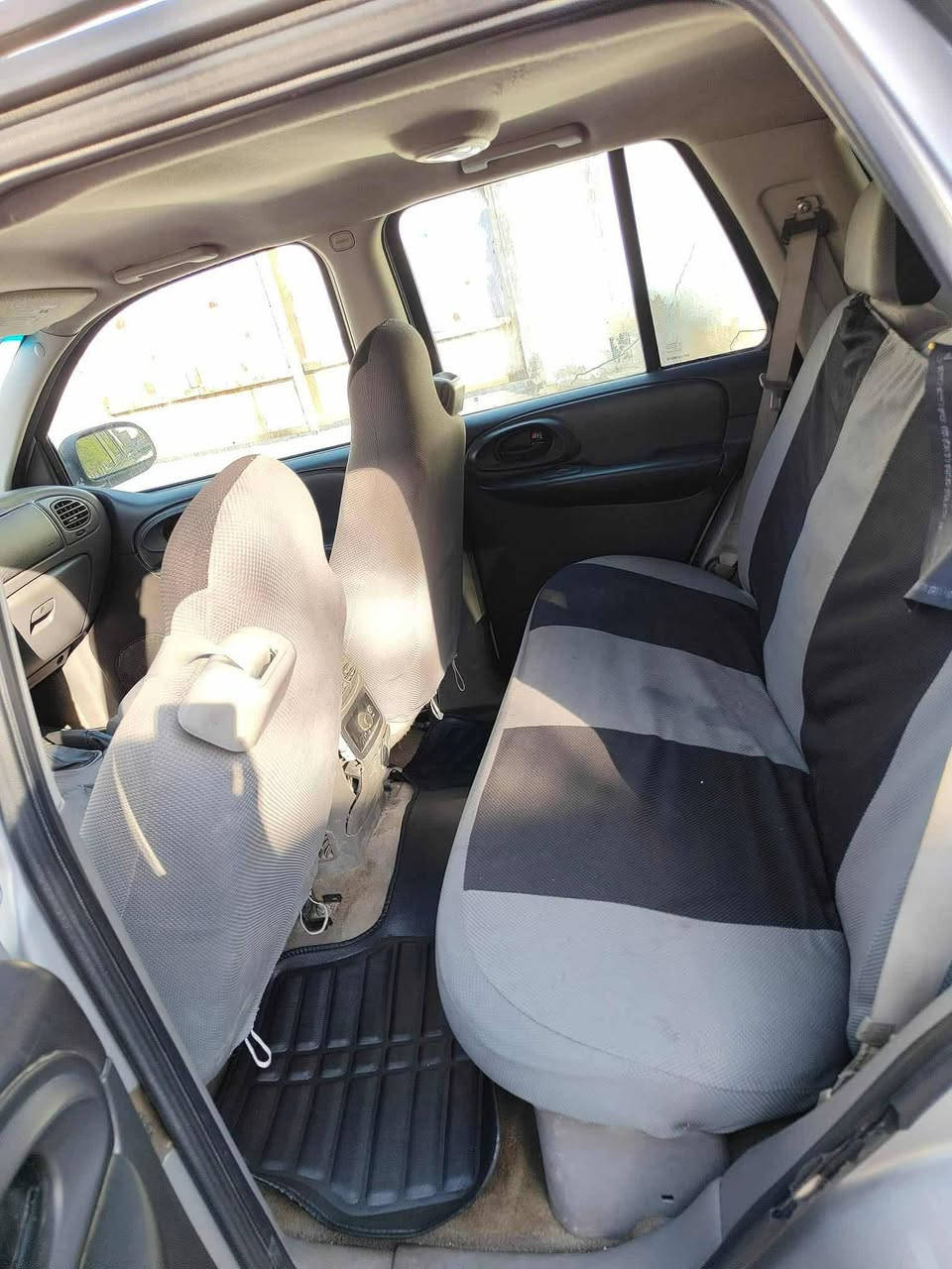 سلام عليكم بلايز 2008 مال مزاد وزاره الداخلية كتابهه كامل واصل للكمرك لسعر 50 مكان بغداد رقم الهاتف ***********
