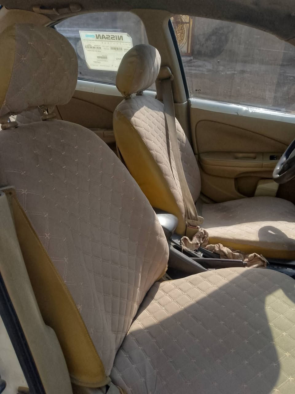 نيسان صني مديل 2009 هيه غرمات مصفره سنويه 2028 تحويل ماباشر ***********
