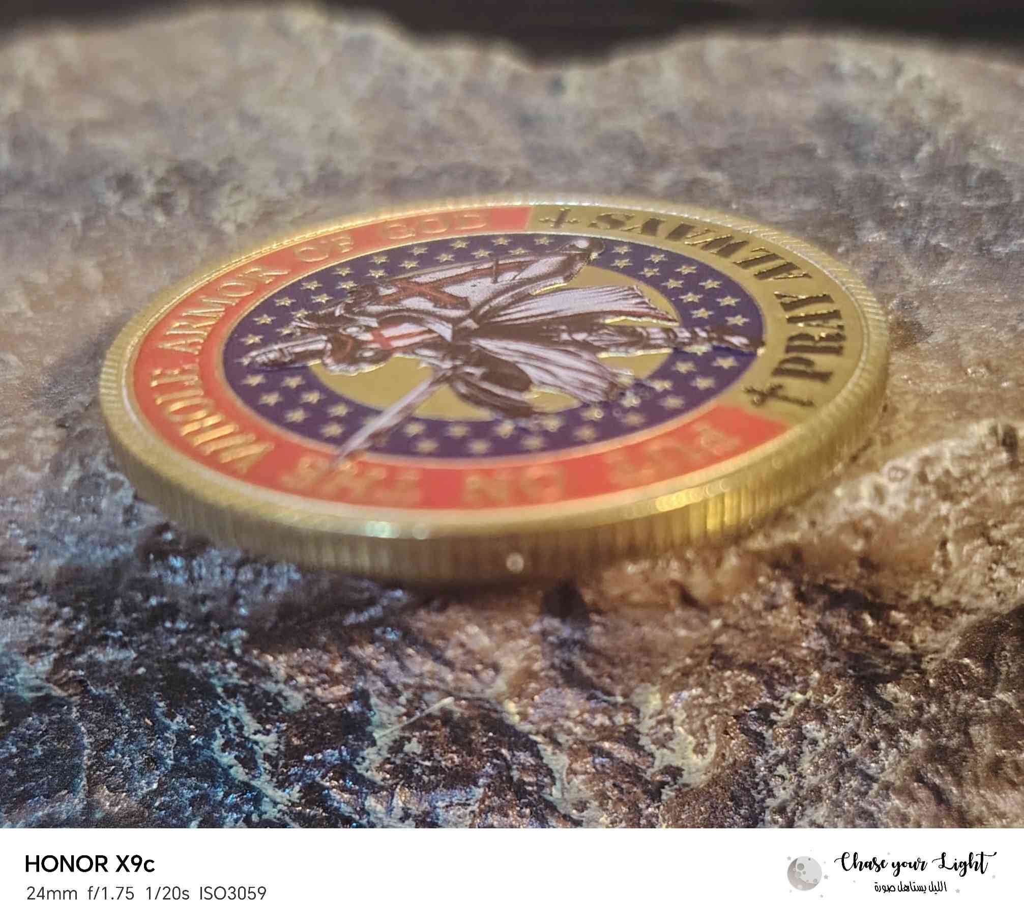 السلام عليكم.. مسكوكة أوربية بهذا الشكل..
قطر  4 سم / سمك 2 ملم /  وزن 24 غم
السعر 3000... متوفر 3 قطع فقط
توصيل كربلاء 3000 محافظات 5000


**إذا كنت صاحب هذا الإعلان وتريد حذفه لأي سبب، رجاءا أرسل رسالة إلى الدعم الفني**