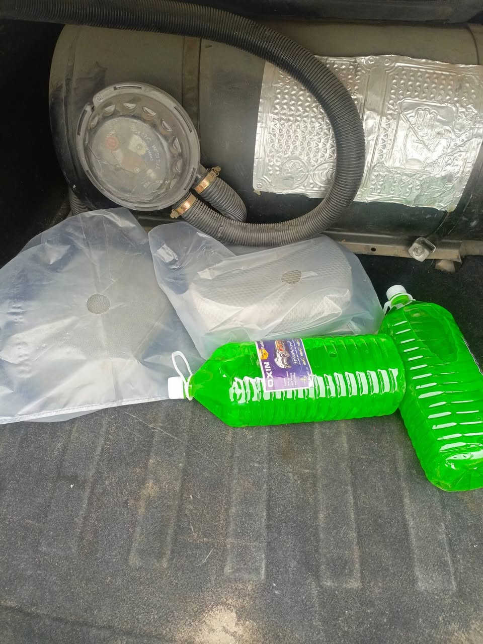 السلام عليكم النترا موديل 14 مصفره هيئه وغرامات رقم بغداد بسمي وارد امريكي حادثه جاملغ صفحة السائق الامامي بيه منضومة غاز مكانه بغداد الكريعات سعره 120 وبيه مجال حك الجيه رقمي *********** الشراي يتصل ممتواجد عل فيس مكينه الفين
