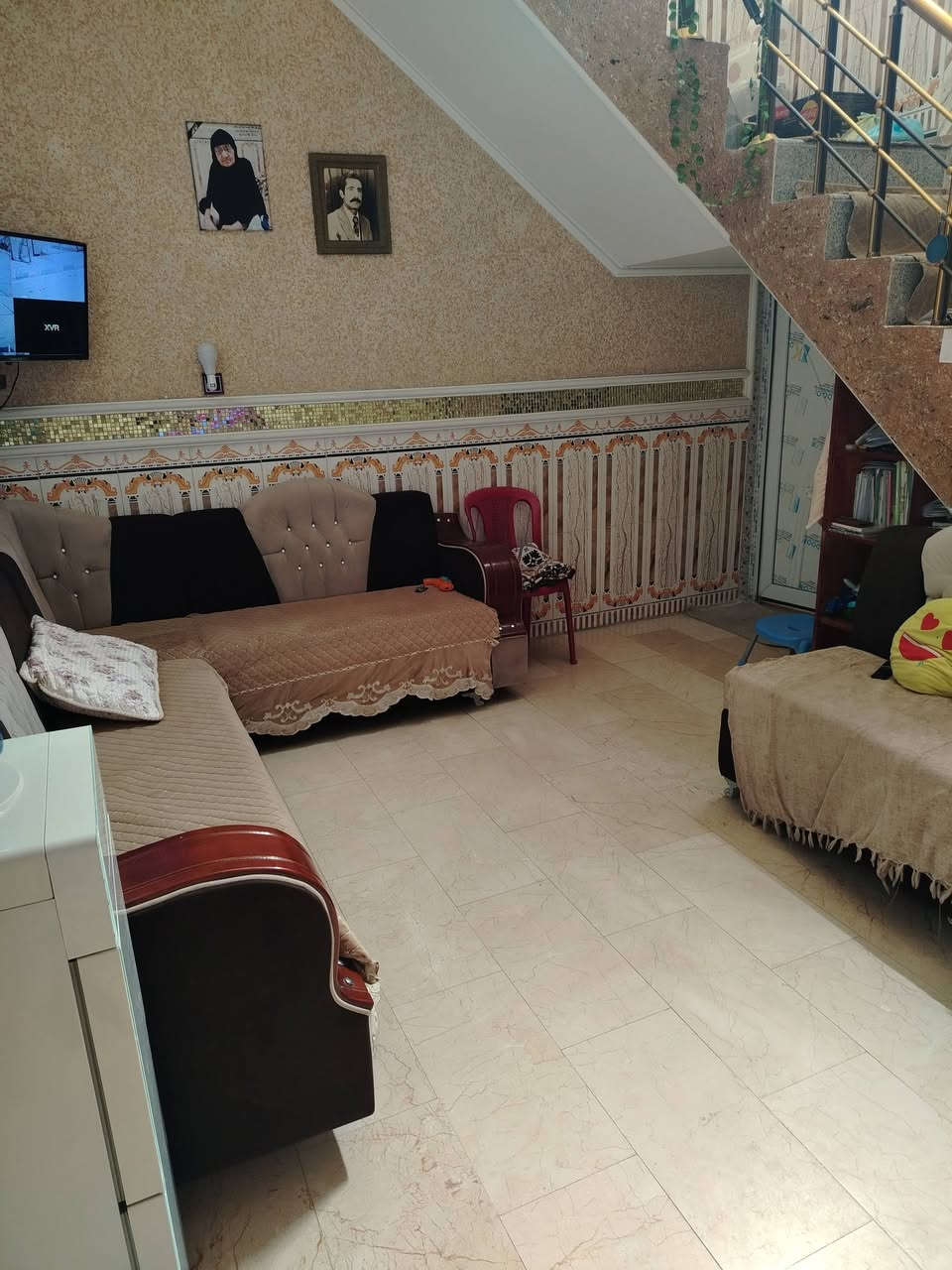 بيت ١٠٠ متر للبيع بناء ٢٠١٨ درجة اولى اي استفسار ***********
