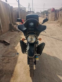 بوكسر موديل 23 داخله بل 24 دراجه مرقم باسمي تحويل ثاني يوم دراجه جديده...