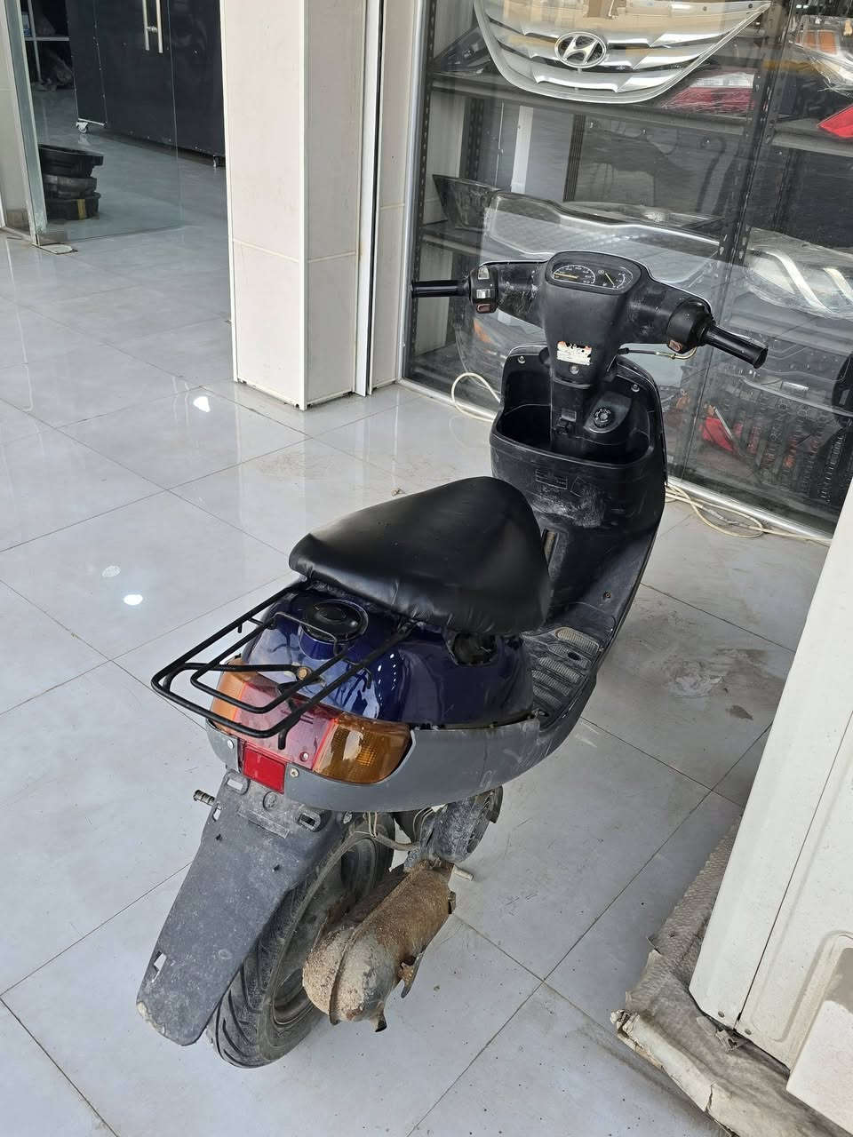 دراجة منغولي دراجه حلوه ونضيفه نكره سلف ونكره هندر دراجه نضيفه مامتعوبه سعر 400وبيه مجال بسيط عنواني البصره الموفقية بدايه شارع الدنك رقمي
***********
