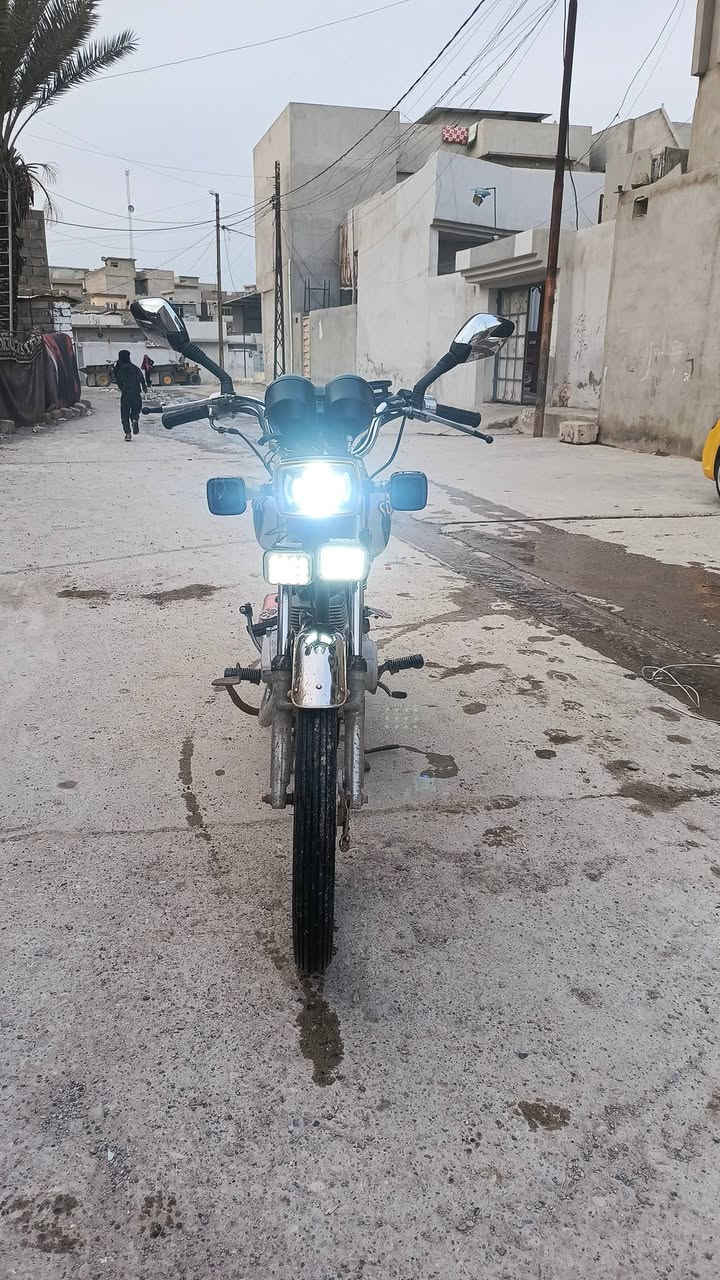 ماطور تايكر 2018مبدل بستن كهربائيات كلها شقاله دبلات شقاله كزوز رياضي تواير جدد السعر 325 مكاني الايمن ***********
