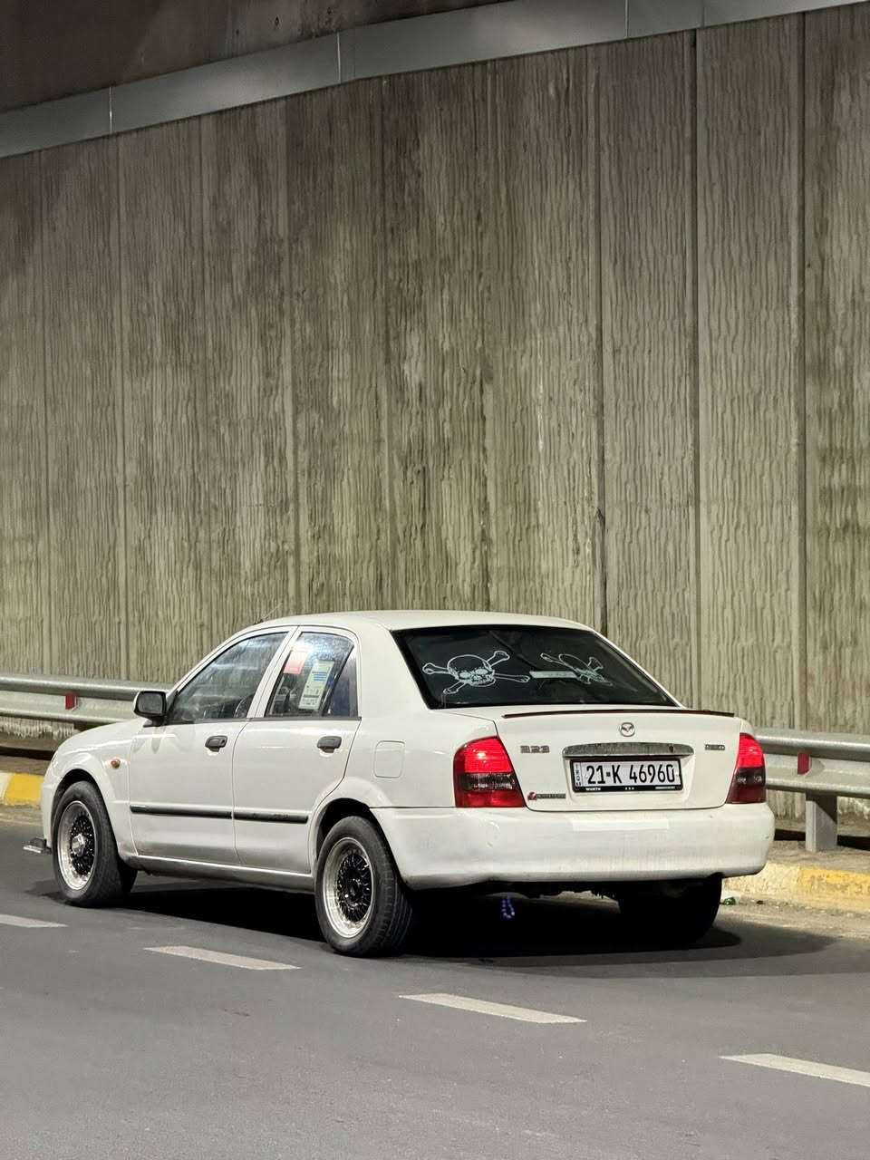 سەرەتا بەناوی خوای گەورە
ئەم مازدایە بۆ فرۆشتن مۆدیل2004ناو زەرد مەکینە ی لۆکە گێڕ عادیە تەبریدی سارد و🥶 گەرم🥵 لەسەر سیوچ سەنەوی تا2031تازەیە  سعری48گەڵا و معامەلە زم.***********شوێن سلێمانی
