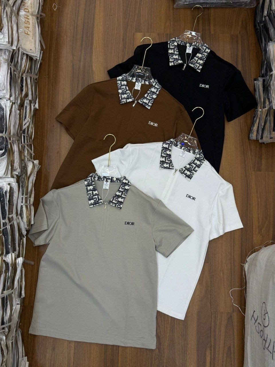 تيشيرت ياخه صيني ماستر 

قياس xl-4xl
الشد 16 قطعه 152 الف 4 الوان


**إذا كنت صاحب هذا الإعلان وتريد حذفه لأي سبب، رجاءا أرسل رسالة إلى الدعم الفني**
