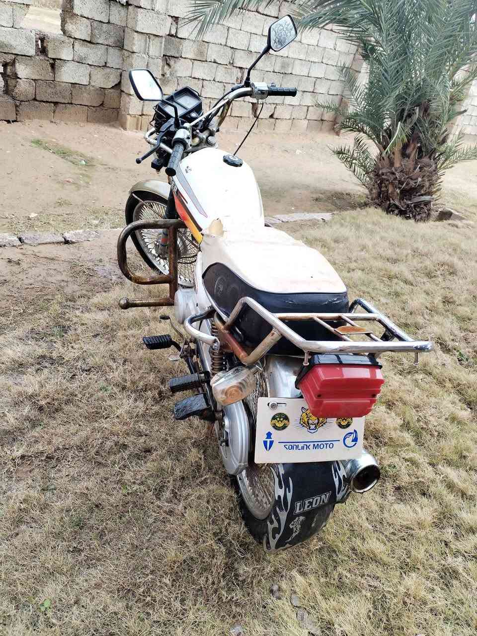 سلام عليكم موطور2019 إيراني 4كير للبيع السعر 350 وبي مجال ***********
