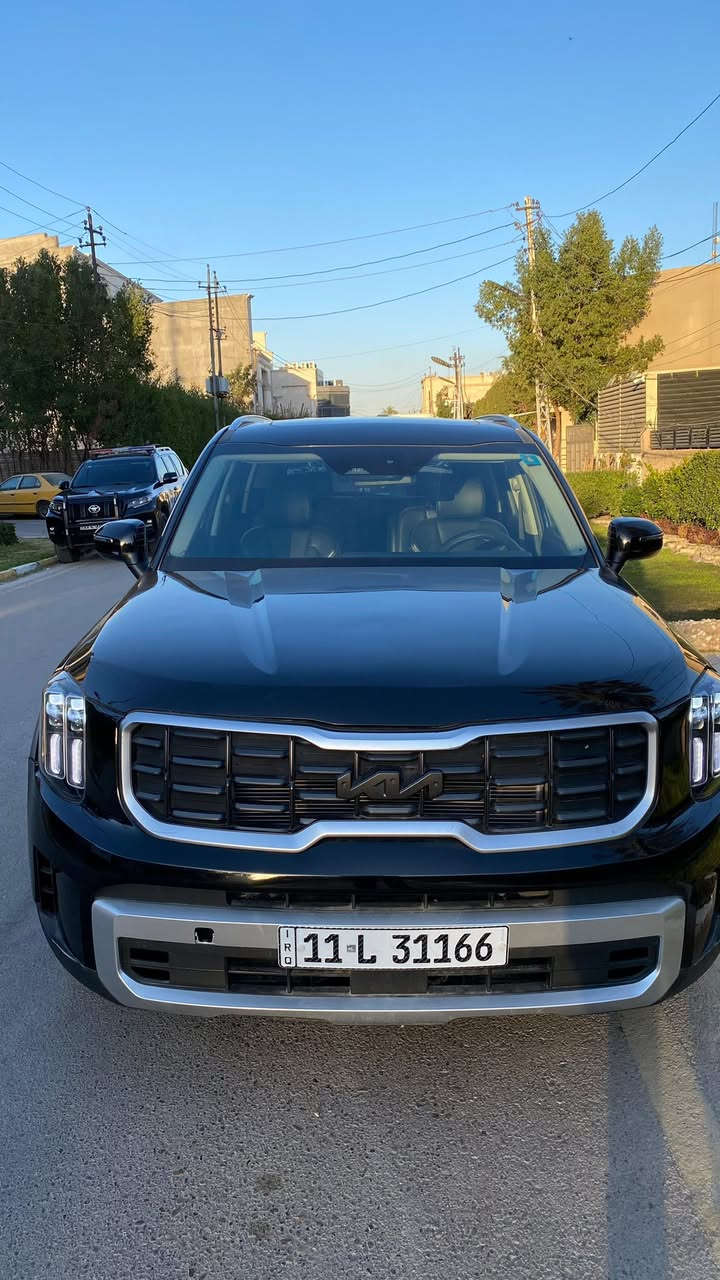 السلام عليكم ورحمة الله

للبيع سيارة: كيا تيلورايد  S وارد امريكي  موديل 2023 

نوع الضرر : حادث كلش حلو صبغ قطعتين جاملغ امامي ايمن و جاملغ خلفي ايمن 

•

•المواصفات :

▪️السيارة: كيا تيلورايد S لون اسود

▪️المحرك: 3.8L (ستة سلندر)

▪️العداد:  13000 ميل  

▪️حجم الويل: ويل كب حجم 20 مع طقم تايرات بحالة ممتازة 

▪️تحديد مسار

▪️سلايت روف [ فتحة سقف ]

▪️خاصية تحديد المسار

▪️رادار امامي للتوقف التلقائي

▪️حساس خلفي

▪️حساسات و رادارات الاجتياز الجانبية (نقاط عمياء)

▪️كامرة خلفية دوارة اصل مع الستيرن

▪️تحكم فول كهرباء لمقعد السائق 

▪️شاشة الدشبول حجم كبير للتحكم بايعازات السيارة

▪️كشنات السيارة جلد اسود اصل

▪️تدفئة الكشنات المقدمة

▪️السيارة 7 راكب

▪️ثلاث قطع تبريد

▪️تشغيل عن بعد

▪️سستم صوت

▪️المقاعد الخلفية منفصل ملكي VIP

▪️تحكم ستيرن جهتين بلوتوث وحاكية وكروس سرعة وتحكم صوت 

▪️نظام ABS مانع انزلاق

السعر المطلوب 275$ و بيها مجال بسيط

 

للاستفسار اكثر الاتصال او واتس اب على: ***********

الموقع 📍: بغداد / الجادرية قرب جامعة بغداد
