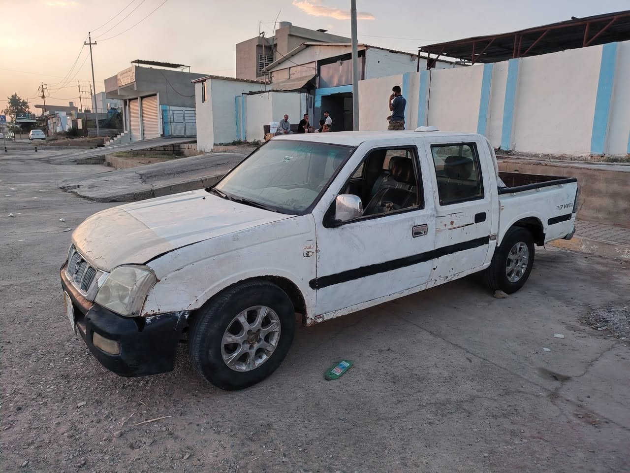 سياره كنو للبيع موديل ٢٠٠٥ كير محرك صدر تواير كله جديد رقم كركوك دفتر بانزين موجود سعر ٢٨ بي مجال شراي سنويه نافذه من ال ١٩ شراي اتصل 🗣📲📞***********0//***********
