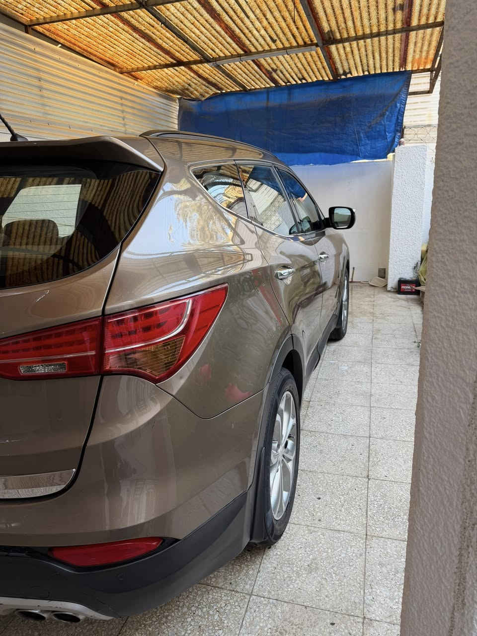 السلام عليكم
سنتافي 2014 خليجي فول مواصفات واحد على واحد محرك 6 سلندر رقم بغداد

سونار بل منشور 👇🏻👇🏻دعامه مامي صبغ

تخم تاير جديد هسه شاده

صدر حداده جديد 

!مواصفات السياره؛

بنوراما سقف/بصمه تشغيل

بصمه أبواب/كشنات جلد

كشن كهرباء/3قطع تبريد

7راكب/حساسات خلفيه

كاميرا خلفيه/شاشه تحكم

تحكم ستيرن/ أشاير بالمري

المري شفط/مع نضام ترحيب

3وضعيات قياده /نضام كروس

سايد بريك كهرباء/نضام ايكو

السياره دفع رباعي/نضام المنحدرات

بردات خلفيه / مكاني بغداد حي اور

السعر ١٧٥٠وبيهه مجال

للاستفسار  ***********
