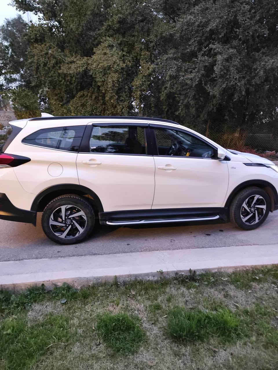 السلام عليكم 
للبيع او للمراوس
تيوتا راش موديل19 خليجي كفاله عامه 
ياباني اصل
٧ راكب محرك ١٦٠٠
شاشة وكامرة
حساسات 
بجم لد زنون بلادي
سنويه لل٢٩
رقم اربيل وكاله عندي تحويل مني
كلشي جاهز وبحاله الوكاله حتى التاير بلادي تخم دنلوب
السعر ١٦٣ وبيها مجال 
مكاني بغداد حي العامل بغداد, العراق


**إذا كنت صاحب هذا الإعلان وتريد حذفه لأي سبب، رجاءا أرسل رسالة إلى الدعم الفني**