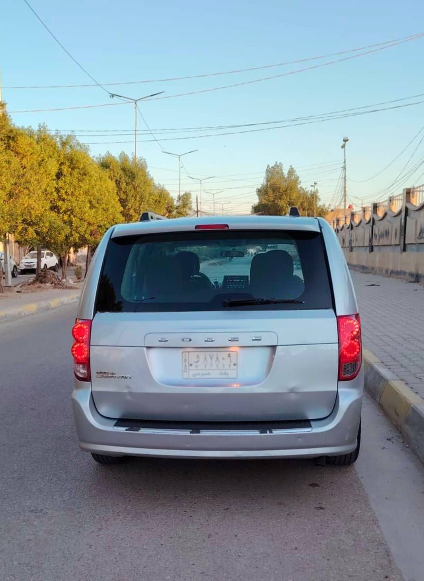 دوج كرفان 2012 رقم بغداد وارد امريكي حادثها جاملغ وبنيد بدون دواخل والباقي مكفول 
مكينة 6 سلندر 3.6
3 قطع تبريد
منظومة غاز 60 لتر
كشنات بلع سياحي
جام 6 كهرباء

مكينه كير مكفولات تبريد شغال
السعر 113
مكانها كربلاء
***********
