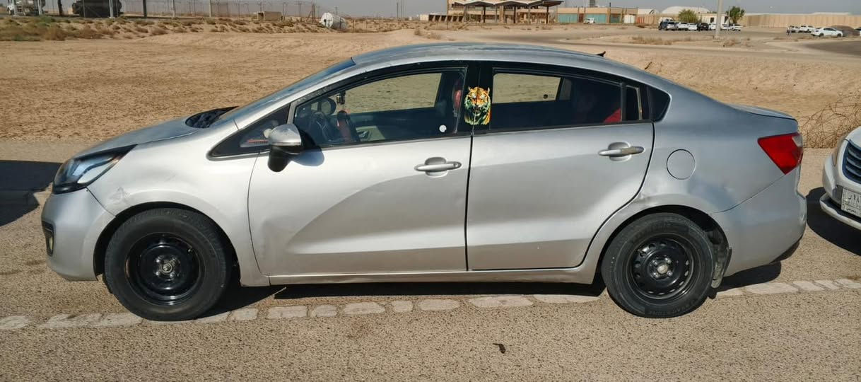 سياره البيع كيا ريو 2015 رقم نكليزي ذي قار سنويه بسمي الحد 2027يله تخلص مكينه 1600 حداديه نص عمر مكينه وكير مكفولت بدي شوف العين هاذ رقمي ***********

سعر 80 ورقه وبيه مجال
