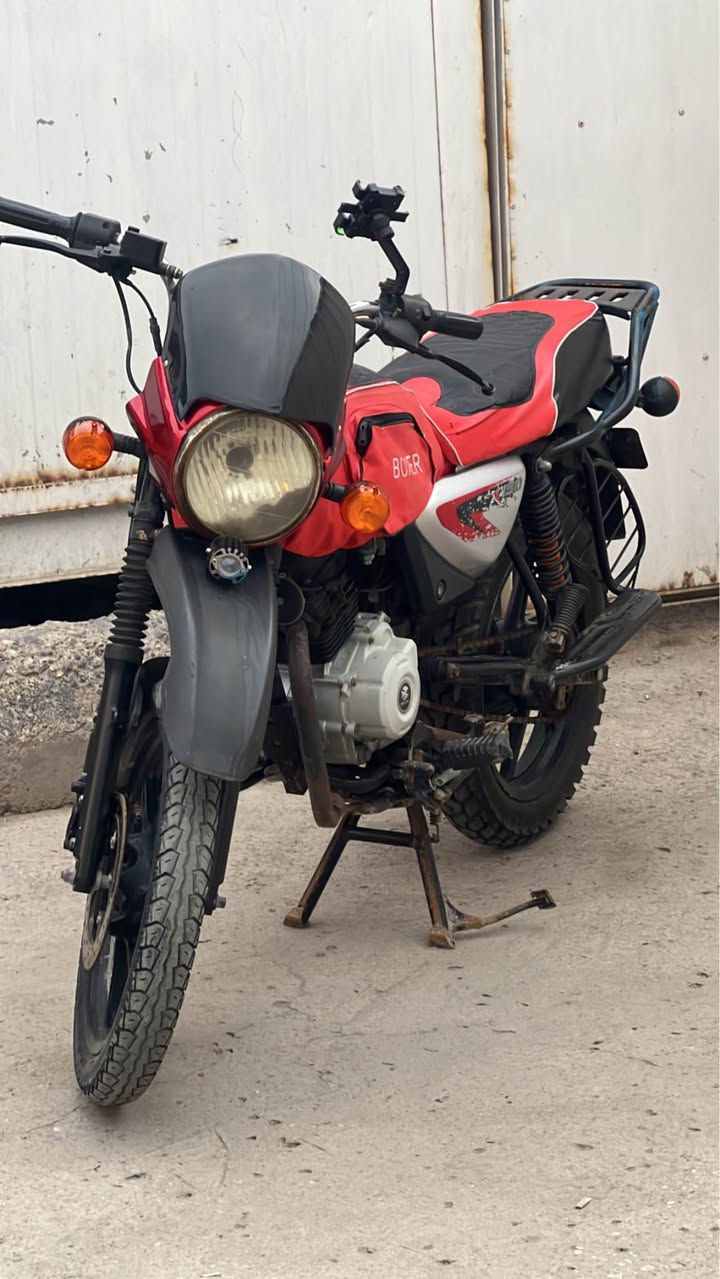 دراجه بوكسر فحل هندي اوراق مديل 23 مكفوله كير ومكينه وكهربائيات كلها شغاله رايدها بمليون ونص  *********** هذه رقمي البصرة, العراق
