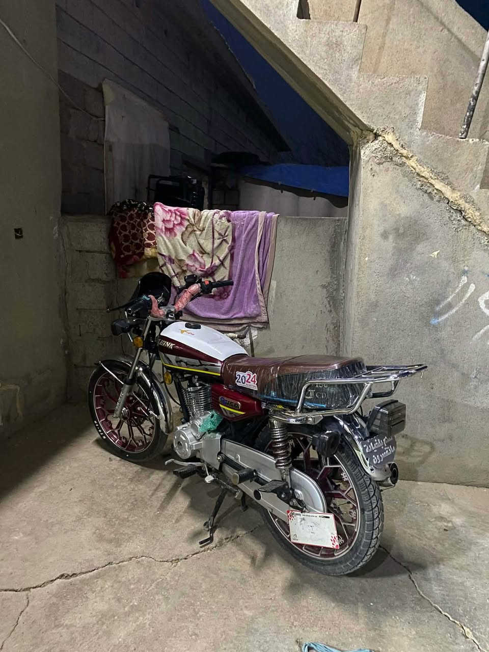 سولينك￼ موديل 24 نظافة 100% مطور كبس ما مفتوح كل شي شغال واير مني كامل كامل شقة سلف شقة نظافة 100% العنوان ما مزاوي أربيل انتصار على هذا الرقم*********** Singapore
