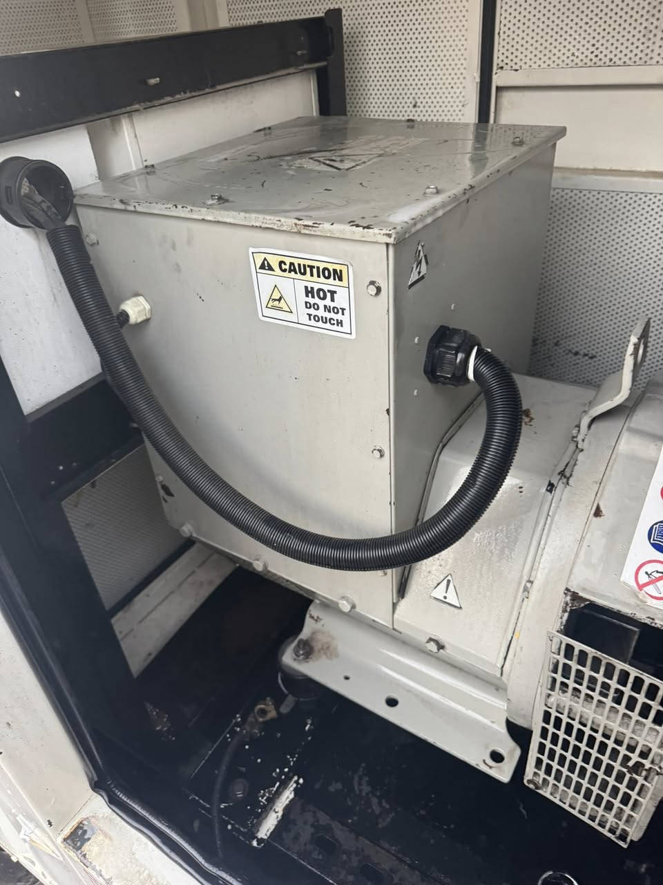 للبيع مولده ٧٠ ك مكانه ديوانيه ستفسار ***********
