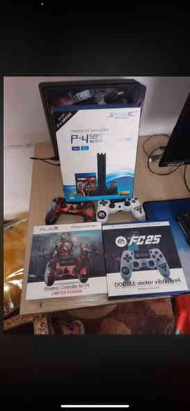 بلي فور اونلاين وياه غراض للبيع شلع، الغراض كالأتي :
بلي فور سليم اونلاين كامل هو و كيبلاته PS4 Slim
يدات البلي 2 وية كيبلاتهن + كيبلات اضافية كيبورد على كد الأيد ارجي بي محترم 
GOD OF WAR قرص اله الحرب
جهاز حماية شركة اسوار اصلي
داتا شو ميني بروجكتر دقة فول وتطلع صوت وصورة نظام اندرويد وايرلس
HDMI و
نظارة واقع افتراضي VR بيها سماعة مدمجة وجهاز تحكم ستاند بلي فور ماركة DOBE مع شحن يدات و 3 مراوح ماوس MS139 + ماوس باد شكلين حجمين
نحويلة موبايل تايب سي تربط يو اس بي 3 + انترنت
LAN
ساعة رقمية بيها ضوء على شكل بلوكة ماين كرافت شفتات ببجي هاي هيج شمرتها ببلاش وية الغراض
ملاحظة : الغراض كلهن نظيفات وجديدات اني بية طبع اجيب الشغلة استعملها بس مرة وحدة لان ماعندي وقت هواي اكثر وقتي بالشغل لو بالدراسة بس هم حاسبهن بسعر المستعمل
التواصل :*********** واتساب + عالخاص
* ماعندي خدمة توصيل
سعر الشلعة كاملة 450 الف ما ابيع قطع
مكاني كربلاء الانتفاضه الثالثه
