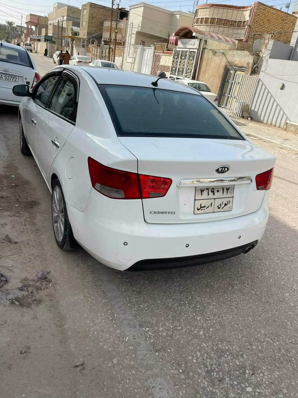 سيراتو 2013 للبيع فقط  مكان سياره في النجف كما موضح بالصور رقم موبايل ***********
