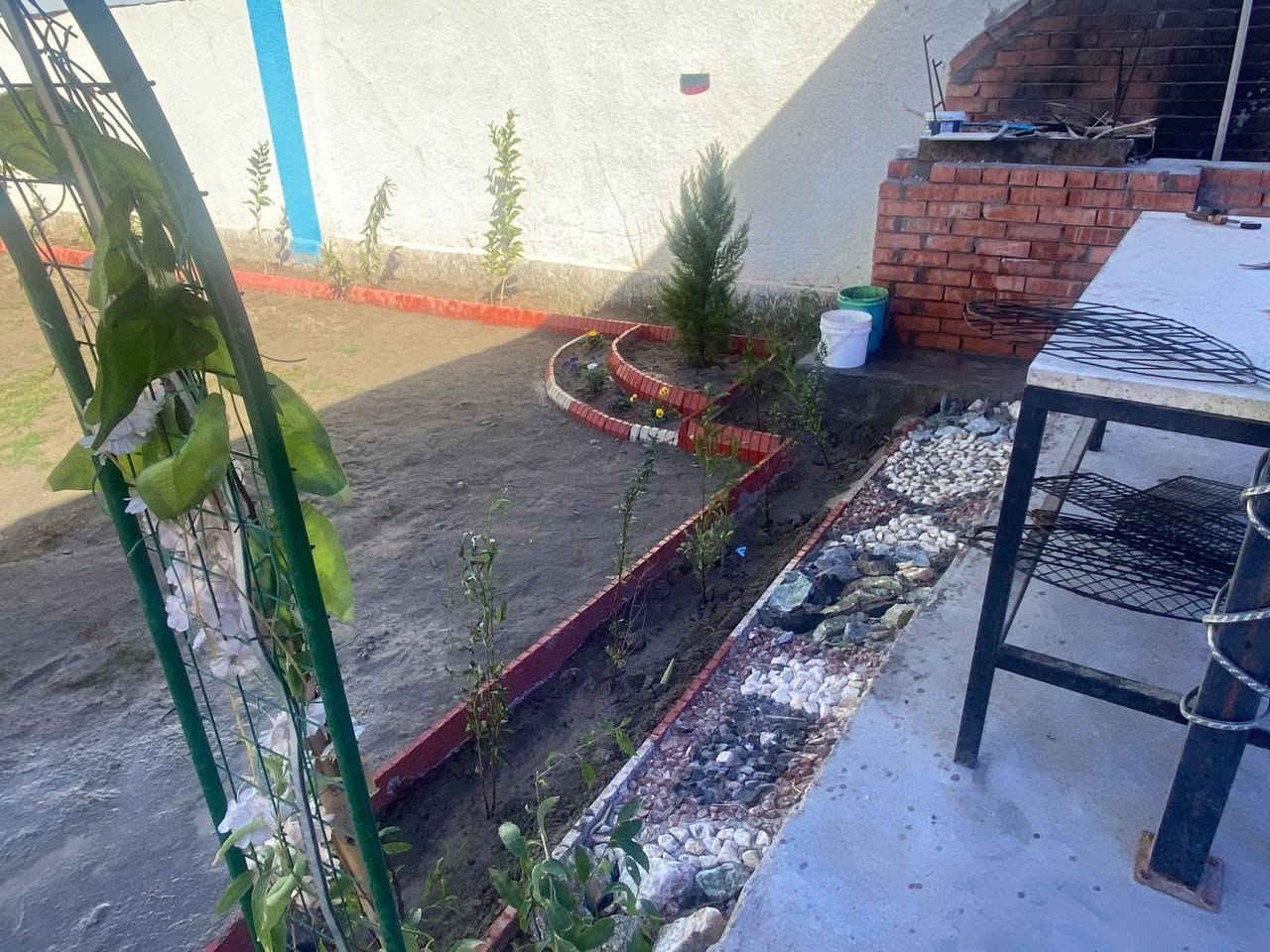 المزرعه موثقة بتطبيق اجرلي
مزرعه ( حكايتي العائلية )يقدملك اجمل موقع واطلالة
واحلى الجلسات، 
مسبح للكبار 
ومسبح صغير للأطفال 
شوايات متوفره للسمك🐟 و الكباب والتكه 
وتنور الطين المميز 
صاله كبيره🪑🪞🛋️ مجهزة بشاشة 
سماعة دي جي
بليارد 🎱🎱🎱
َمنضده للكبار مع فيشة 
زحليكة للأطفال  
غرفة نوم مزدوجة للعرسان
وغرفة نوم ٤  أسره 
مع وجود فرش إضافية 
مطبخ مجهز من جميع المستلزمات 🥘✅ 
حمامات متكامل عدد ٢ 🚿🛁✅
جلسة خارجية عربية تراثية ✅
كهرباء٢٤ساعه بدون انقطاع✅
كراج للسيارات 🚙🚗✅
كونك مميز انت وعائلتك واستمتع   بالمناظر 
مع الهواء الطلق وسط مزارع ا🍁🌴
العنوان بغداد الكرغولية سايد الواحد قريب سريع القناة ودقايق عن محمد القاسم  

للحجز والاستفسار الاتصال على الرقم 
***********
***********
مستعدون لاقامة الحفلات والمناسبات 
حكايتي _احلی_عالم
التعليمات الخاصة بالمزرعه :
١-ممنوع ادخال الاسلحة الناريه
٢-ممنوع ادخال مشروبات كحوليه
٣-نحن غير مسوولين عن حوادث( الغرق    - المشاجرات - صعقات الكهرباء)
٤- لانتحمل كافة الامور القانونيه  والعشائرية اثناء  الحجز
٥- جلب بطاقة وطنية او عقد زواج بالنسبه للعوائل
٦-  الحفاظ على ممتلكات المزرعة وفي حاله كسر او تلف يتحمل الزبون غرامة
