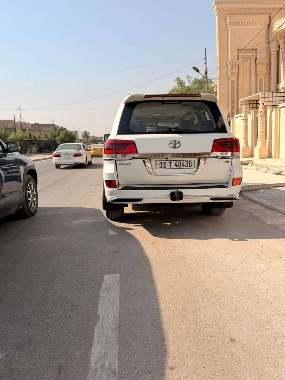 بيع مستعجل السعر 230
لاندكروزر موديل 12محدث21 داخل وخارج 
مصبوغ
السعر 230
العنوان بغداد 
رقم الهاتف ***********
