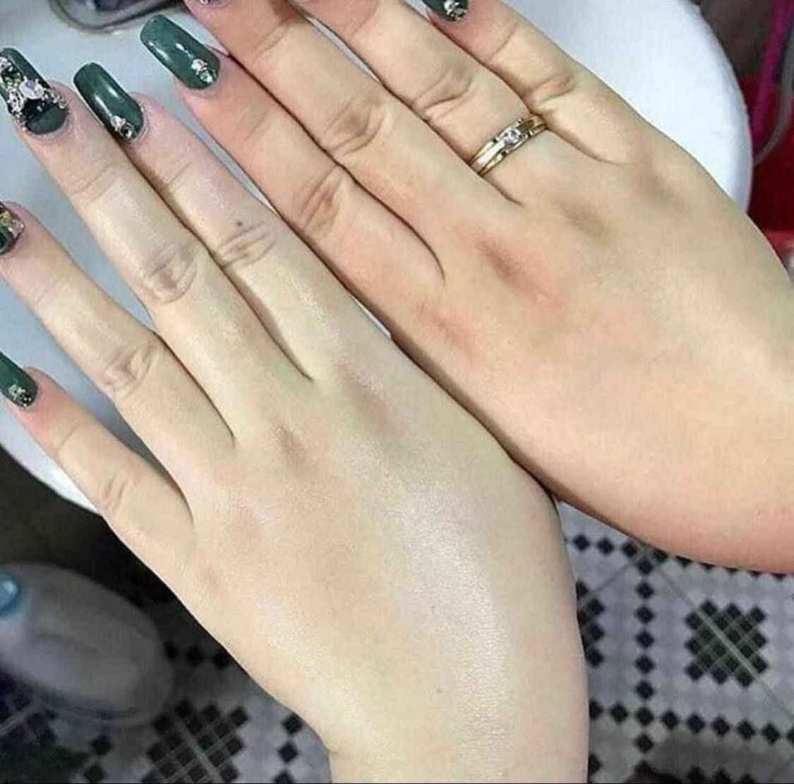 جديدنااااااا.
مبيض فوري كوري الاصلي بخاخ مو عصارة 💯💯
وداعا لكريمات الاساس والباودر انسي باودر يطكع او يسيل 
مجرد تخلي ع البشرة وجه او جسم او مناطق حساسة 5 دقايق وراها غسلي بالمي وشوفي البياض  يدوم يوم كامل واكثر 
صنع في كوريا 
🛑منتجنا الاصلي اذا مو اصلي نرجعه هواي اكو مقلد انتبهوا 🛑
السعر خاص 
يتوفر توصيل لجميع المحافظات بغداد, العراق


**إذا كنت صاحب هذا الإعلان وتريد حذفه لأي سبب، رجاءا أرسل رسالة إلى الدعم الفني**