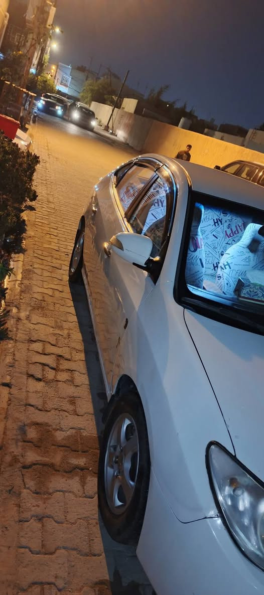 اسلام عليكم ورحمه الله وبركاته 
النترا موديل 2011  نجف بسم الوالد 
مداور ثاني يوم 
للبيع بيهة بيبان صوب اليمين بدون دواخل 
الحدادية خير من الله 
المحرك خير من الله 
التبريد شغال 
تخم تاير جديد جواهة 
السعر 110 
للاتصال على الرقم *********** فقط إتصال
