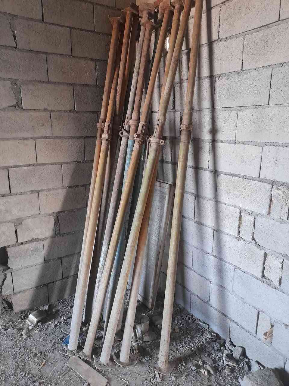 السلام عليكم يوجد جكات للبيع 110 جك مكان الراشديه وره البوابه مال بغداد  سعر الزوج 30 الشراي يتصل ***********
