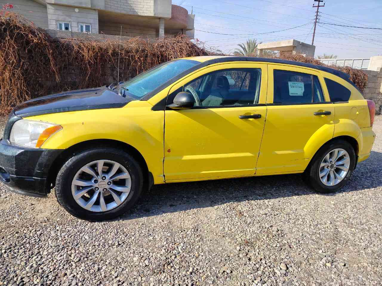 سلام عليكم 
دوج كاليبر موديل 2008 السياره ضررها جامغ وبونيد اليمين محرك كير شرط تبريد كامل نقص غاز تخم تاير جديد باتري جديد كهربائيات كلها شقاله السياره وامصفره هيئه و غرامات وماشيه معاملتها السعر 46 وبيها مجال 
‏‪***********‬‏
