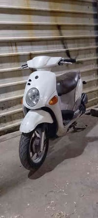 دراجه فله  كفرات بلادي كليو متر شغال  كيج بانزين شغال  تايرات جديد  اش...