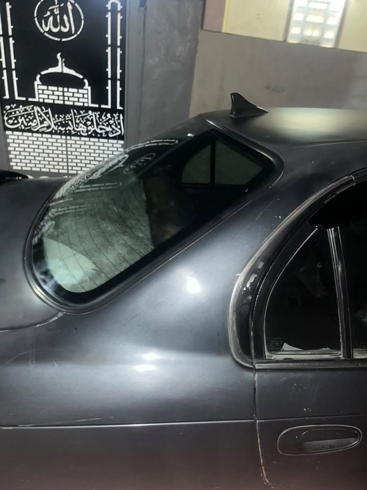 كورله 1991
حادثها جامله بدون دواخل 
محرك كير طخم شواصي 
تواير جدد طخم جديد 
شرط التحويل 
تواصل ***********
 سعر44و بيه مجال شي قليل
موصل 17 تموز
