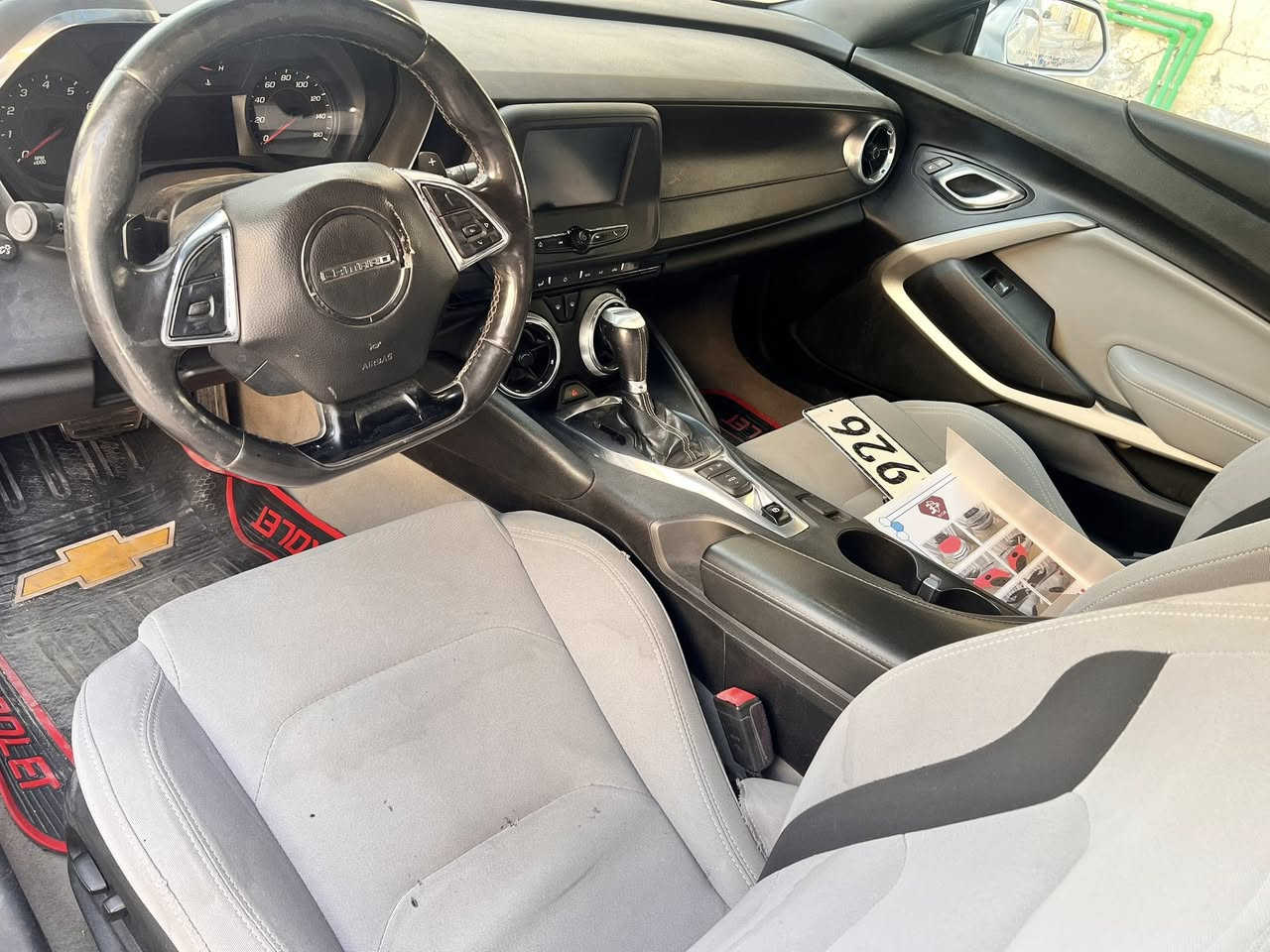 سلام عليكم شباب للبيع فقط بدون مرواس
كمارو 2018. مكينة 3600. 
السيارة هزرة جديدة سنوية بسمي رقم نكيلزي اليوم استلمتة
مواصفات السيارة
تحكمات استرين
شاشة جبيرة
كاربلري
كراسي كهربائيات يمنة ويسرة
سيارة صرفت عليهة اهواية 
كاملة من كلشي
السيارة شديتلهة صدر امامي وخلفي 
بدلت دعامية شديتلهة zl1 جديدة
نقوصات السيارة
الكشف جان يشتغل وكف يحتاجلة برمجة

السعر (103)  وبيهة مجال ولشراي وليريد يستفاد وعلى باب الله يشلع عيوني
الصور كلهة كدامكم
ولسوانر اليوم اخذتلهة
حتى اليجي ويشوف السيارة كلشي واضح كدامة
رقمي ***********
عنواني الاعظمية شارع عمر او شارع الظباط متواجد اما بالشغل او بالبيت
