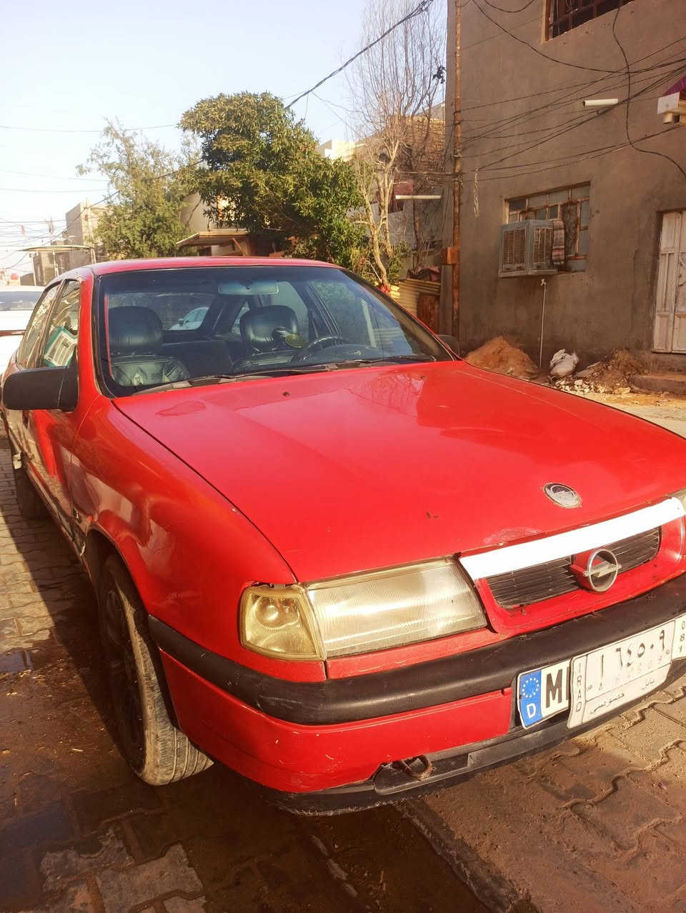 السلام عليكم 
اوبل فكترا موديل 91 كير عادي رقمهه بابل مشروع وطني السعر 26 ورقه 
مكان السياره النجف الكوفه 
***********
