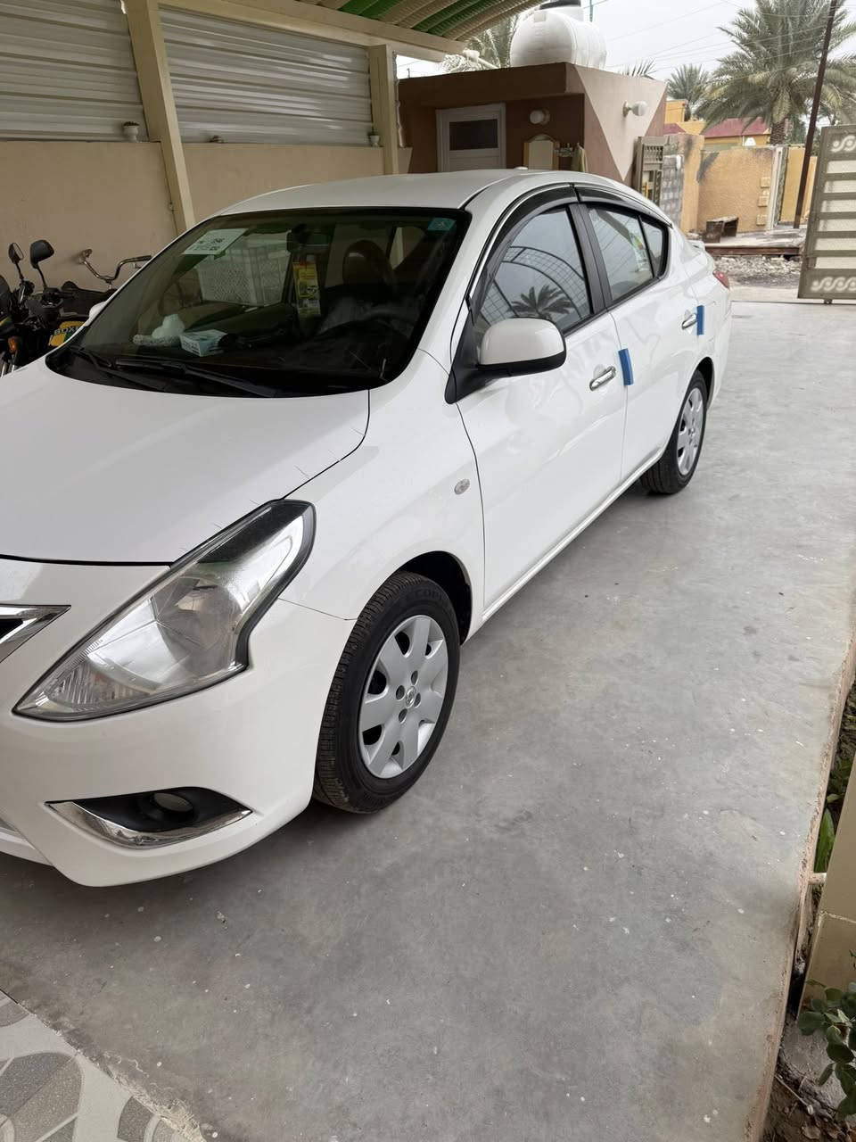 سني للبيع هندي أم بليته زركه موديل 2024 ماشه 43 بس بيها تبديل قطعتين سعر مناسب سيارة خير من الله تبريد محرك مكفول سعر 117 بيها مجال بسيط باقي تفاصيل ***********  المكان لمدائن سلمان باك
