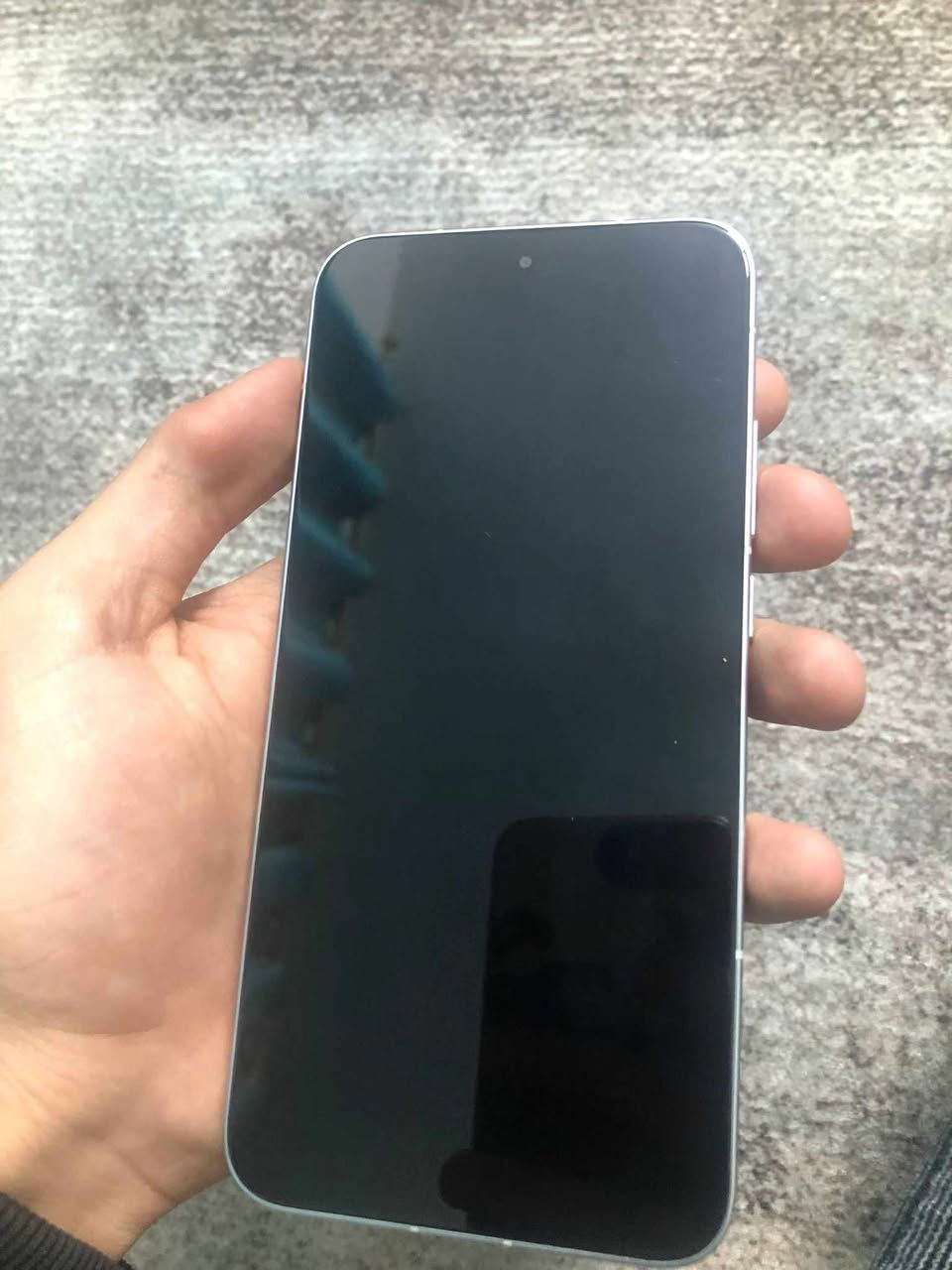 بوكو F7 ذاكره 256 عشوائيه 12 ويا مبرد خاص مالته جلاتين وحش بل ألعاب سعره 400بي مجال عنوان الاعظميه ***********
